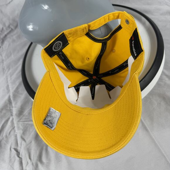 Nashville Predators Hat Cap Strap Back Yellow NHL Hockey Mens One Size Fanatics - Picture 6 of 6
